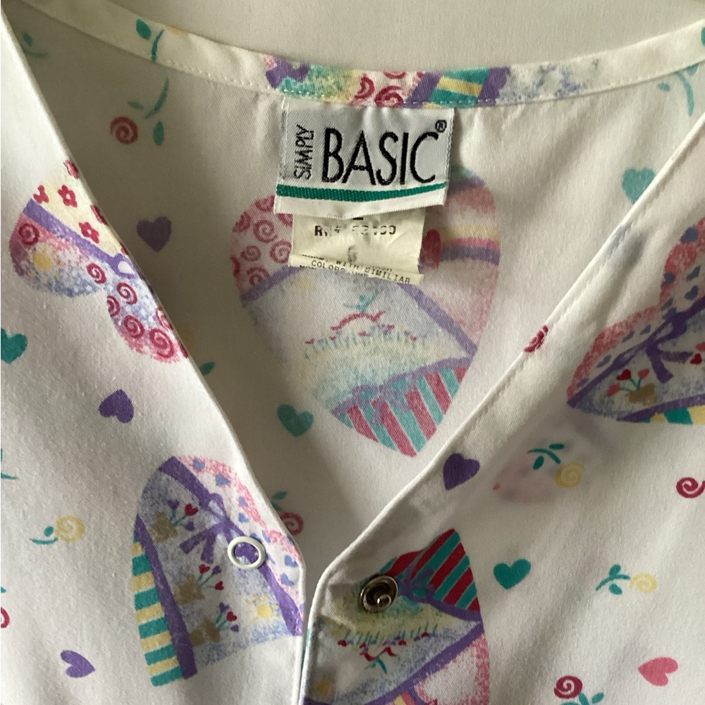 Simply basic scrub top. - Picture 3 of 3